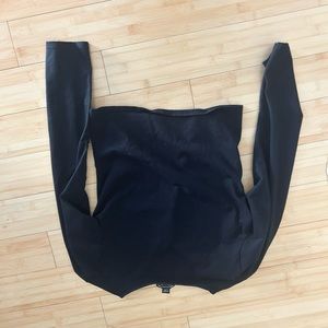 NEVER WORN BLACK PRETTY LITTLE THING TOP